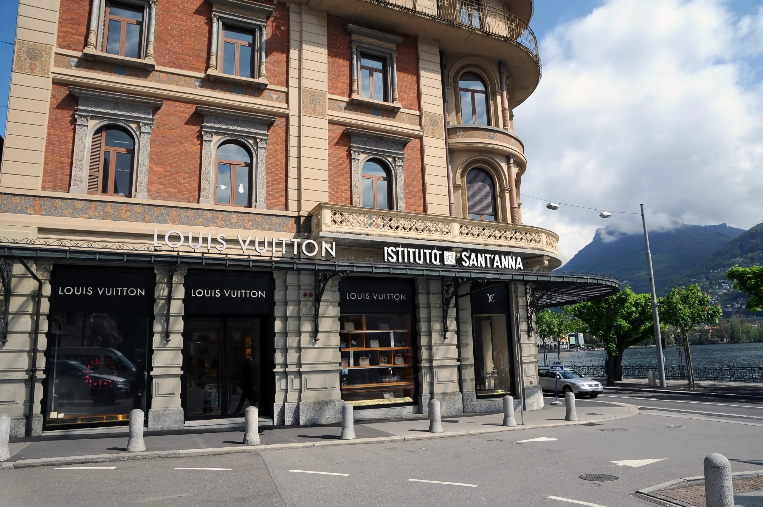 What to see in Lugano in one day Via Nassa the shopping street