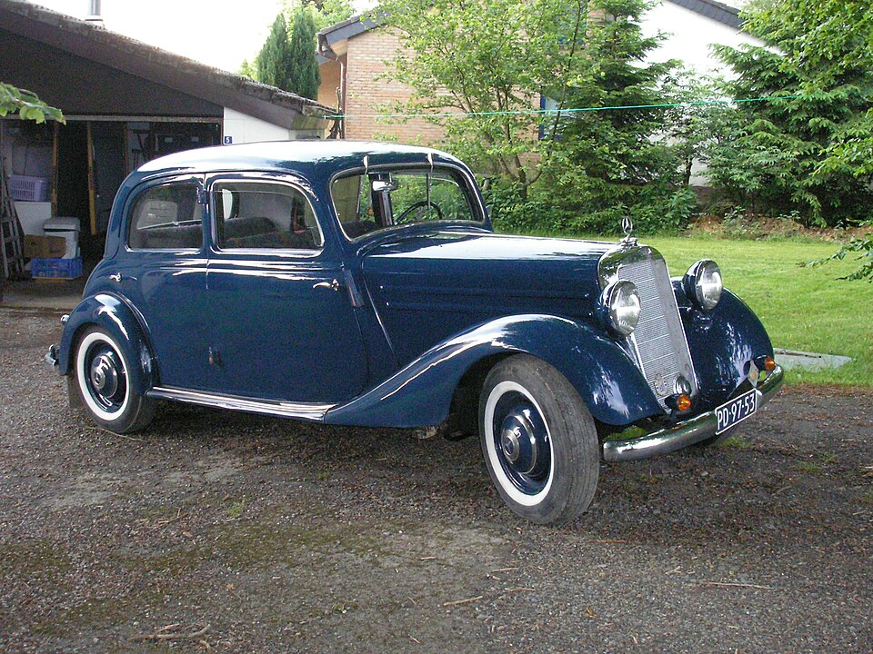Mercedes-Benz W136 German Taxis Mercedes-Benz 170 V