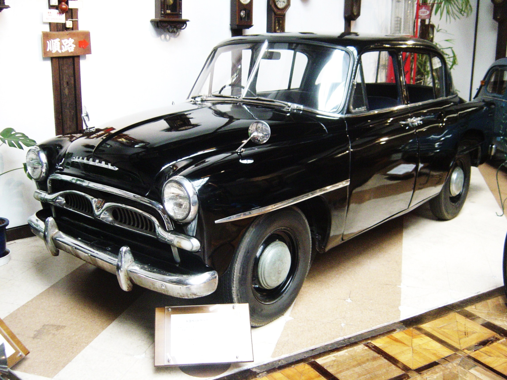 Toyota Crown Comfort Japanese Taxi