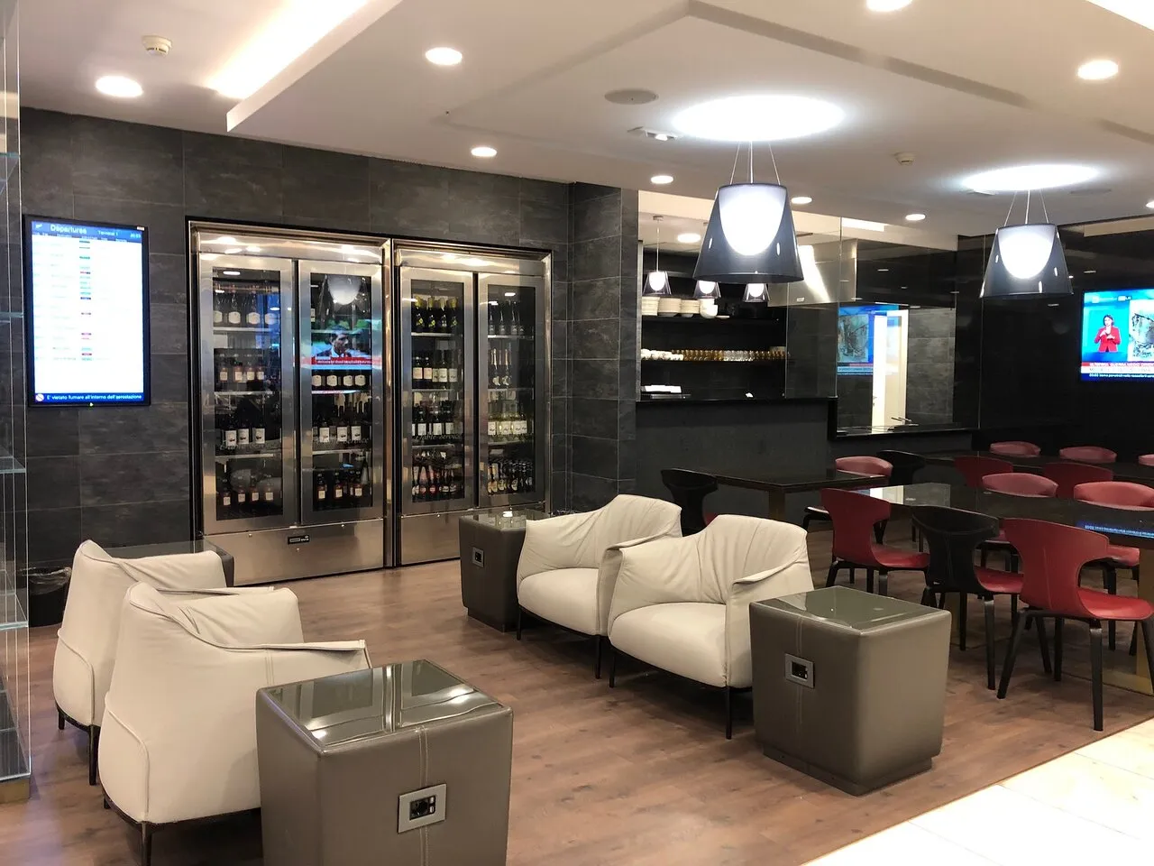 Best services for business travellers at Malpensa GAE AULENTI PREMIUM LOUNGE